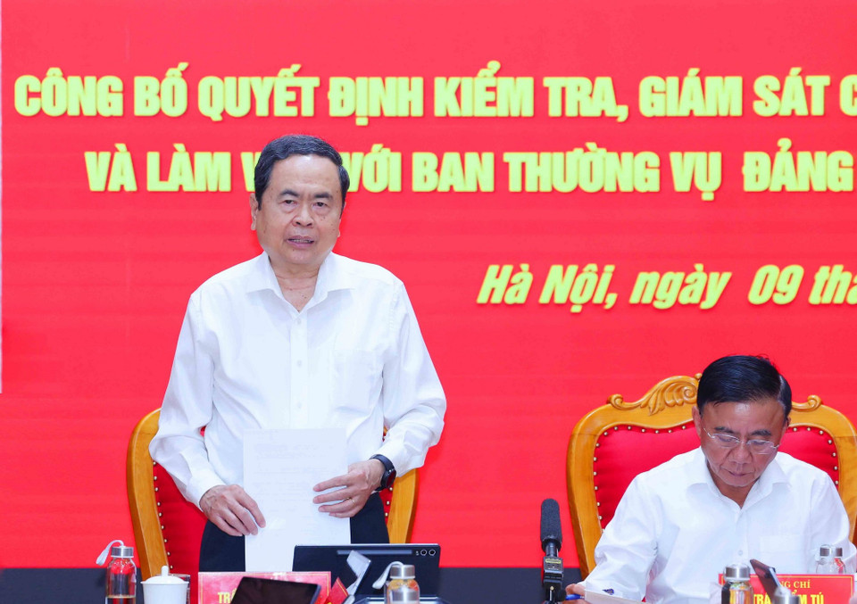 Chủ tịch Quốc hội Trần Thanh Mẫn, Trưởng đoàn kiểm tra, giám sát phát biểu tại hội nghị. (Ảnh: Phương Hoa/TTXVN)