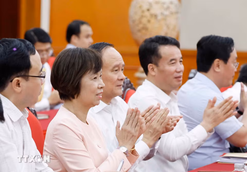 Các đại biểu tham dự cuộc làm việc. (Ảnh: Thống Nhất/TTXVN)