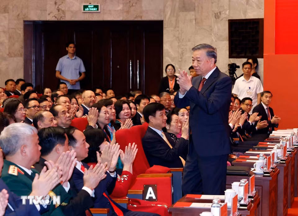 Tổng Bí thư, Chủ tịch nước Tô Lâm dự Phiên khai mạc trọng thể Đại hội đại biểu toàn quốc Hội Chữ thập Đỏ Việt Nam lần thứ XII, nhiệm kỳ 2026-2031. (Ảnh: Thống Nhất/TTXVN)