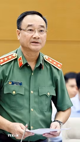 Thượng tướng Phạm Thế Tùng, Thứ trưởng Bộ Công an phát biểu. (Ảnh: Doãn Tấn/TTXVN)