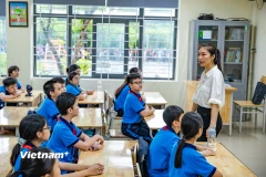 Nhiều trường ở Hà Nội đã phải khẩn cấp chuyển sang học trực tuyến vì hoàn lưu bão số 11. (Ảnh: Hoài Nam/Vietnam+)