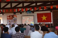 Các đại biểu cùng nghe phát biểu của Tổng Bí thư Tô Lâm tại lễ kỷ niệm 80 năm Quốc khánh Việt Nam. (Ảnh: Huyền Anh/Vietnam+)