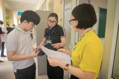 Thí sinh Hà Nội dự thi vào lớp 10. (Ảnh: Hoài Nam/Vietnam+)