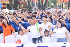 Ngày hội diễn ra tại phố đi bộ Hồ Gươm nhằm thu hút sự tham gia của đông đảo các gia đình trẻ. (Ảnh: PV/Vietnam+)