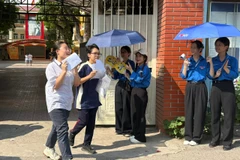 Học sinh Hà Nội dự thi vào lớp 10. (Ảnh: PV/Vietnam+)