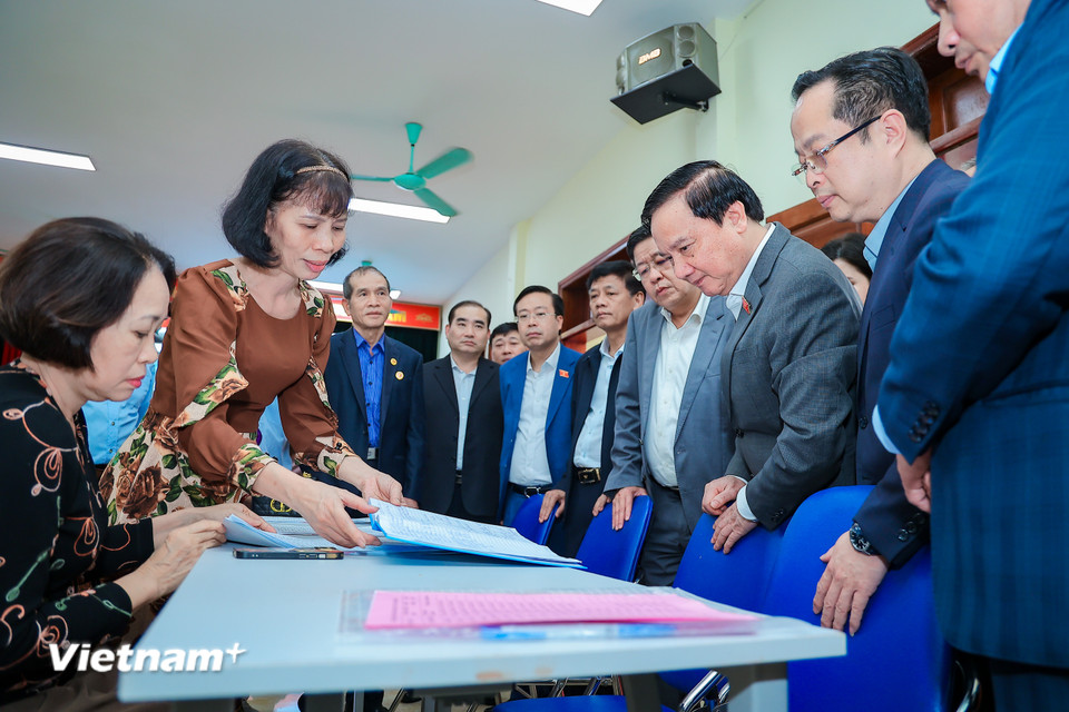 Các khu vực bỏ phiếu đã được rà soát, lựa chọn kỹ lưỡng trên cơ sở đặc điểm dân cư, điều kiện thực tế từng địa bàn. (Ảnh: Hoài Nam/Vietnam+)