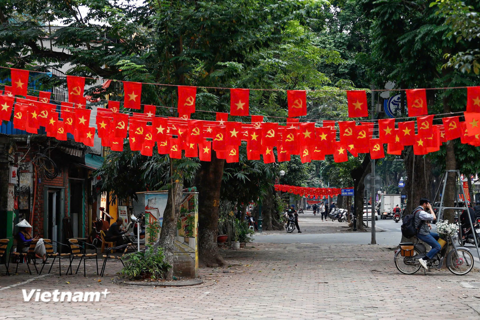 Tuyến phố Phan Đình Phùng (Ba Đình, Hà Nội) thông thoáng, gọn gàng. (Ảnh: Hoài Nam/Vietnam+)