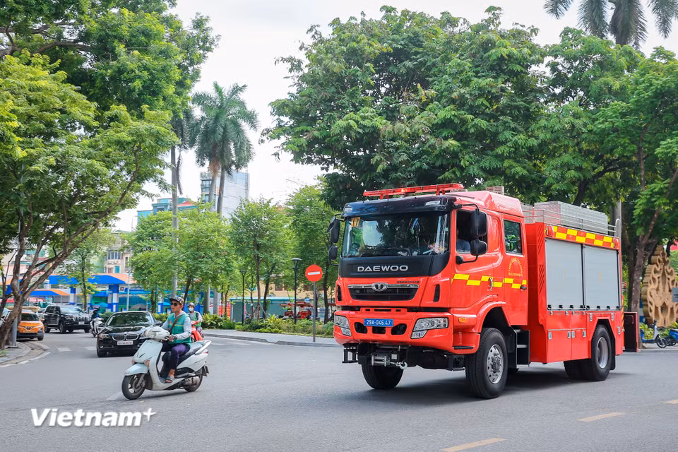 Trừ phương tiện của Bộ Quốc phòng và Bộ Công an. (Ảnh: Hoài Nam/Vietnam+)