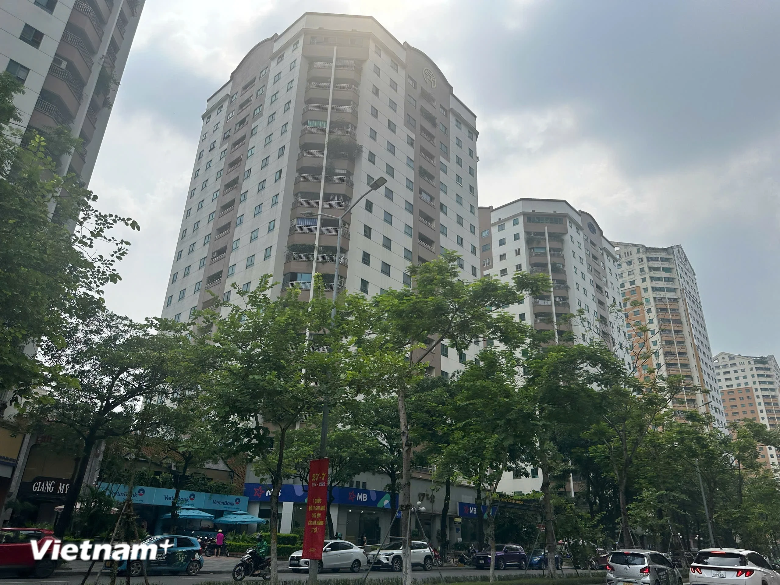 Giá bán chung cư mới tại Hà Nội và TPHCM trung bình hơn 110 triệu đồng/m2