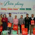 Chương trình “Xuân Biên phòng-Ấm lòng dân bản” diễn ra với nhiều hoạt động ý nghĩa. (Ảnh: Đình Quân/TTXVN)