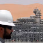 Cơ sở khí tự nhiên hóa lỏng tại mỏ dầu Shaybah của Aramco, Arab Saudi. (Ảnh Reuters).