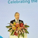 Ủy viên Bộ Chính trị, Bộ trưởng Ngoại giao Trung Quốc Vương Nghị phát biểu tại Lễ kỷ niệm. (Ảnh: Công Tuyên/TTXVN)