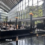 Không gian uống trà chiều sang trọng và lãng mạn của Gajoen. (Ảnh: Nguyễn Tuyến/TTXVN)