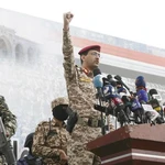 Houthi cân nhắc khả năng tấn công Israel nếu Mỹ không kích Iran