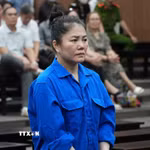 Bị cáo Phạm Mỹ Hạnh (cựu Chủ tịch Hội đồng quản trị, Giám đốc Công ty cổ phần Tập đoàn Mỹ Hạnh) tại phiên tòa. (Ảnh: Kim Anh/TTXVN)