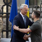 Lãnh đạo NATO thăm Kiev sau trận oanh tạc khốc liệt nhất từ đầu năm của Nga