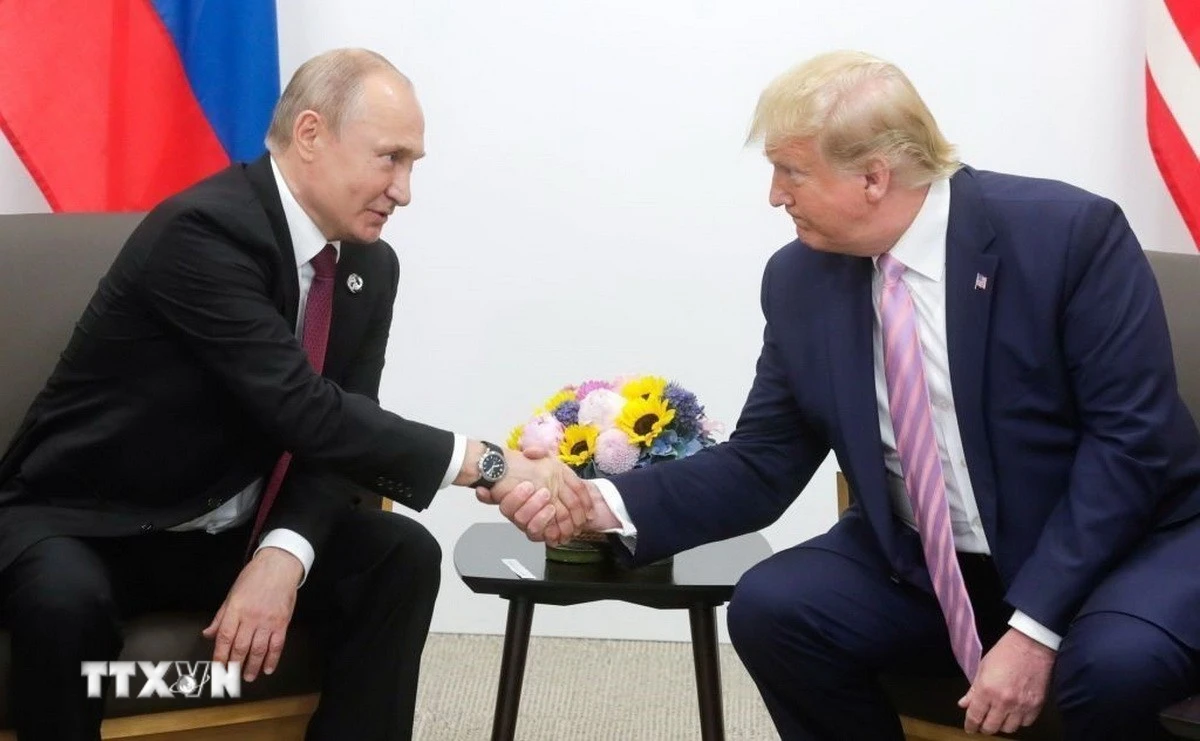 Tổng thống Nga-Mỹ điện đàm về xung đột Trung Đông và Ukraine