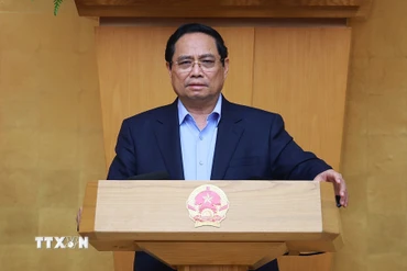 Thủ tướng Phạm Minh Chính chủ trì họp đánh giá tình hình Tết Nguyên đán Bính Ngọ. (Ảnh: Dương Giang/TTXVN)