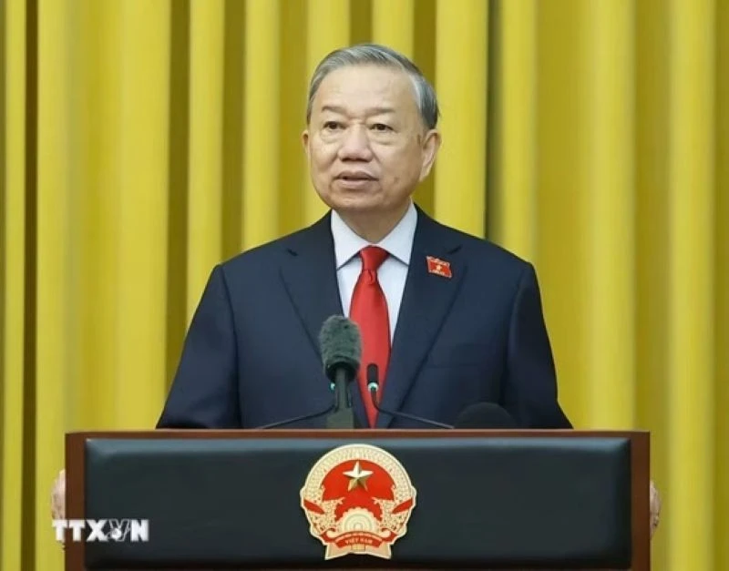 Tổng Bí thư, Chủ tịch nước Tô Lâm và Phu nhân lên đường thăm cấp Nhà nước tới Trung Quốc