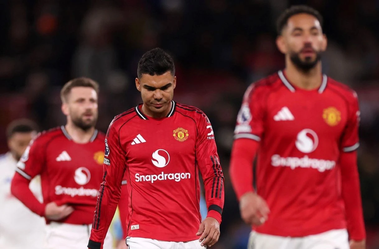 Manchester United Thua Sốc Trước Leeds Ngay Tại Sân Nhà Old Trafford