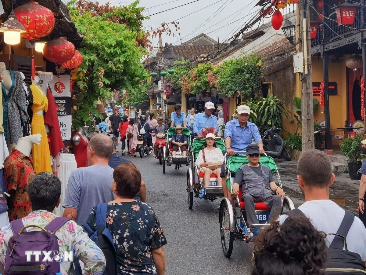 Bộ Văn hóa phản hồi thông tin phân biệt đối xử với du khách Ấn Độ