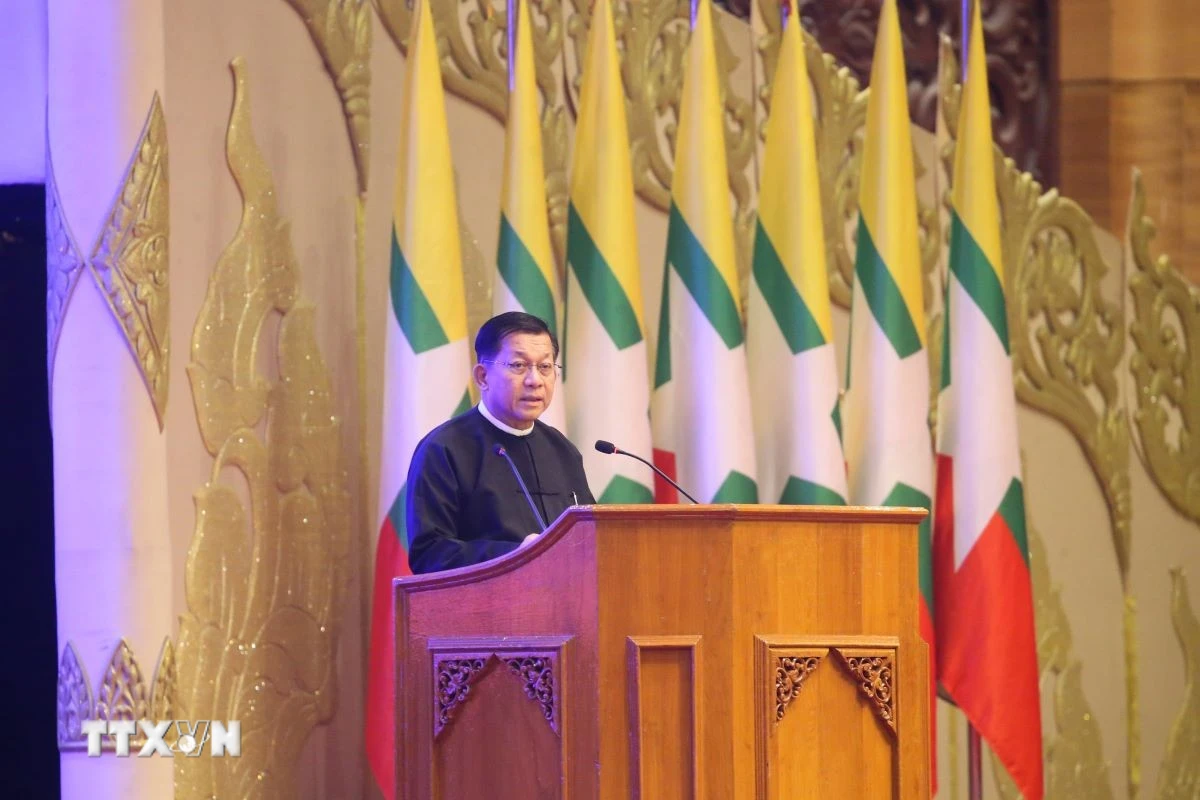 Tân Tổng thống Myanmar Min Aung Hlaing tuyên thệ nhậm chức