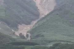 Đà Nẵng: Sạt lở núi dài khoảng 2km, khiến 1 người thiệt mạng