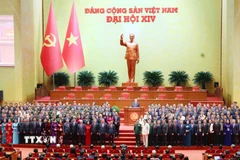 Ban Chấp hành Trung ương Đảng khóa XIV ra mắt Đại hội. (Ảnh: TTXVN)