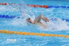 Nguyễn Huy Hoàng tỏa sáng trên đường đua xanh tại SEA Games 33. (Ảnh: Minh Quyết/TTXVN)