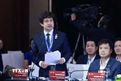 Đại diện các doanh nghiệp phát biểu tại Phiên đối thoại cấp cao Diễn đàn Kinh tế tư nhân Việt Nam (VPSF) 2025. (Ảnh: Dương Giang/TTXVN)