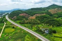 Cao tốc Nội Bài-Lào Cai. (Ảnh: Tuấn Anh/TTXVN)