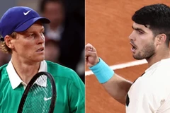 Jannik Sinner đối đầu Carlos Alcaraz ở chung kết Roland Garros 2025.