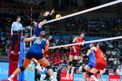 Bóng chuyền nữ Việt Nam lỡ huy chương Vàng SEA Games 33 đầy tiếc nuối