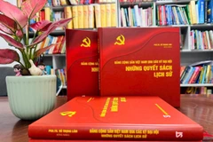 Cuốn sách “Đảng Cộng sản Việt Nam qua các kỳ Đại hội - Những quyết sách lịch sử.”