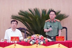 Đại tá Lê Ngọc Anh, Phó Giám đốc Công an tỉnh Thanh Hóa phát biểu ý kiến. (Ảnh: TTXVN phát)
