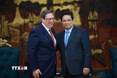 Thủ tướng Phạm Minh Chính tiếp đồng chí Bruno Rodríguez Parrilla, Ủy viên Bộ Chính trị, Đặc phái viên Đảng, Chính phủ Cuba, Bộ trưởng Bộ Ngoại giao Cuba. (Ảnh: Dương Giang/TTXVN)