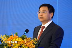 Ủy viên Trung ương Đảng, Phó Thủ tướng Chính phủ Nguyễn Văn Thắng phát biểu khai mạc sự kiện. (Ảnh: Quốc Dũng/TTXVN)