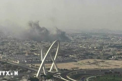 Khói bốc lên sau các vụ nổ ở Doha (Qatar) ngày 9/9/2025. (Ảnh: IRNA/TTXVN)