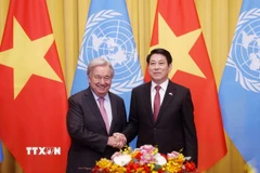 Chủ tịch nước Lương Cường và Tổng Thư ký Liên hợp quốc António Guterres. (Ảnh: Lâm Khánh/TTXVN)
