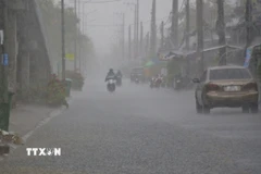 Nam Bộ mưa to cục bộ về chiều tối. (Ảnh: Duy Khương/TTXVN)
