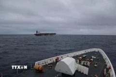 Tàu chở dầu Marinera bị lực lượng Mỹ bắt giữ. Ảnh: U.S. European (Nguồn: Command/TTXVN)