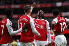 Arsenal độc chiếm ngôi đầu bảng Premier League. (Nguồn: ESPN)