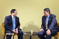 Thủ tướng Phạm Minh Chính gặp Tổng thống Palau, ông Surangel Samuel Whipps Jr.. (Ảnh: Dương Giang/TTXVN)