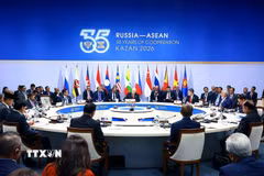 Phiên họp toàn thể Hội nghị Cấp cao Kỷ niệm 35 năm quan hệ ASEAN-Nga. (Ảnh: Dương Giang/TTXVN)