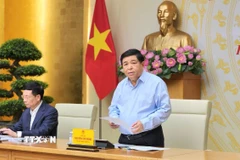 Phó Thủ tướng Nguyễn Chí Dũng phát biểu tại phiên họp. (Ảnh: Chu Thanh Vân/TTXVN)