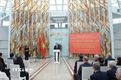 Tổng Bí thư Tô Lâm phát biểu tại buổi gặp mặt các cựu quân nhân, chuyên gia Belarus và những người bạn Belarus từng có đóng góp nổi bật cho Việt Nam. (Ảnh: Thống Nhất/TTXVN)