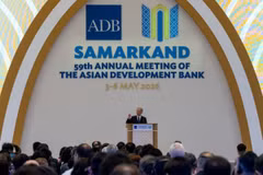 Chủ tịch ADB Masato Kanda phát biểu tại hội nghị. (Nguồn: flickr)