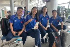 Đội tuyển nữ Việt Nam lên đường sang Thái Lan, sẵn sàng bảo vệ huy chương Vàng SEA Games. (Nguồn: VFF)