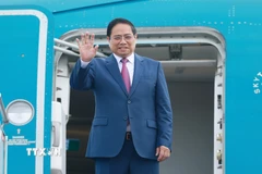 Lễ tiễn Thủ tướng Phạm Minh Chính lên đường tham dự Hội nghị thường niên các nhà tiên phong lần thứ 16 của WEF và làm việc tại Trung Quốc. (Ảnh: Dương Giang/TTXVN)