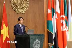 Chủ tịch nước Lương Cường phát biểu chính sách tại Trụ sở Liên đoàn Arab ở thủ đô Cairo, Ai Cập. (Ảnh: Lâm Khánh/TTXVN)